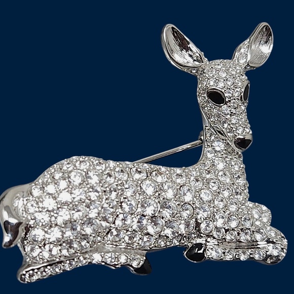 Swarovski Rhodium Plated Pave Crystal Deer Brooch Pin-Rare, New-Retired, Signed - Picture 2 of 16